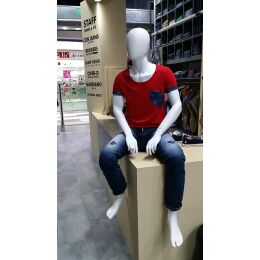 MEX abstrakte Herrenfigur Pos. 15, Raw-Lackierung, sitzend