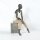 ELEMENTS PF06 sitzende Damenfigur halbtransparente Glasfer-Optik