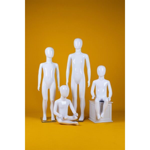 MAGIC Kinderfigur mit Magnet C2 Kind mit Gesicht 02C, Höhe 126cm, Weiß. inkl. Metallbodenplatte mit Wadendorn
