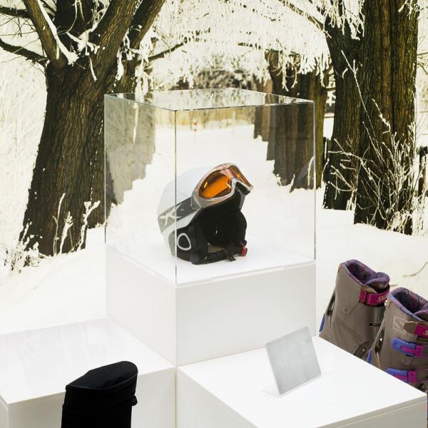 Miete EasyCubes "Haube" Schaukasten-Vitrine 40x40cm, H40 cm