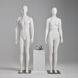 DD-1 Herren-Schaufensterfigur inkl. Sonder-Standsystem mit Rückendorn