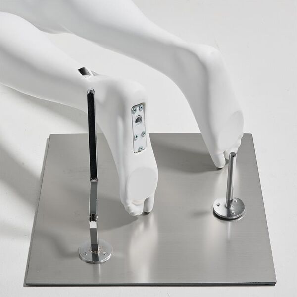ABS Damen-Schaufensterfigur DR-5 mit Bodenplatte und Wadendorn